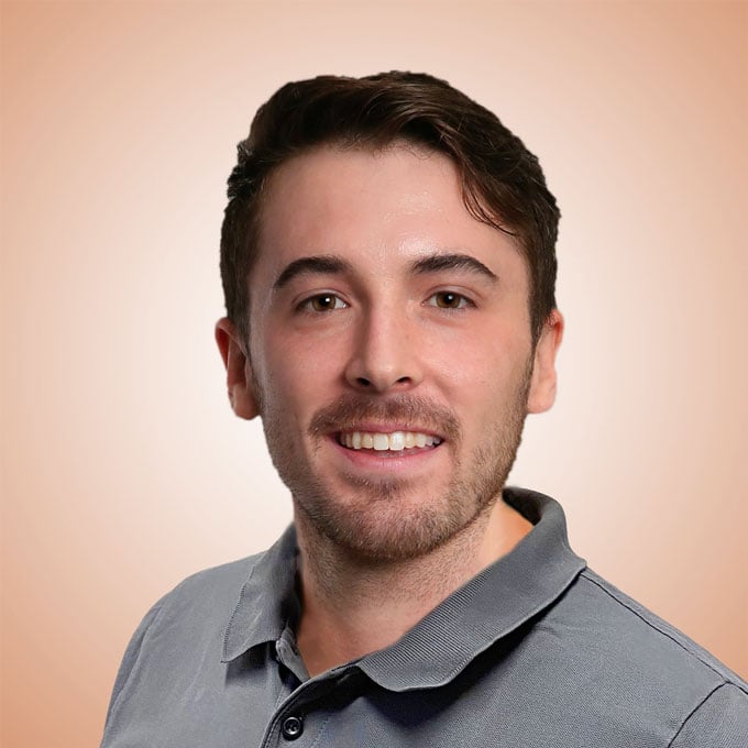 caleb-grimes-team-american-chiro-care-bonn